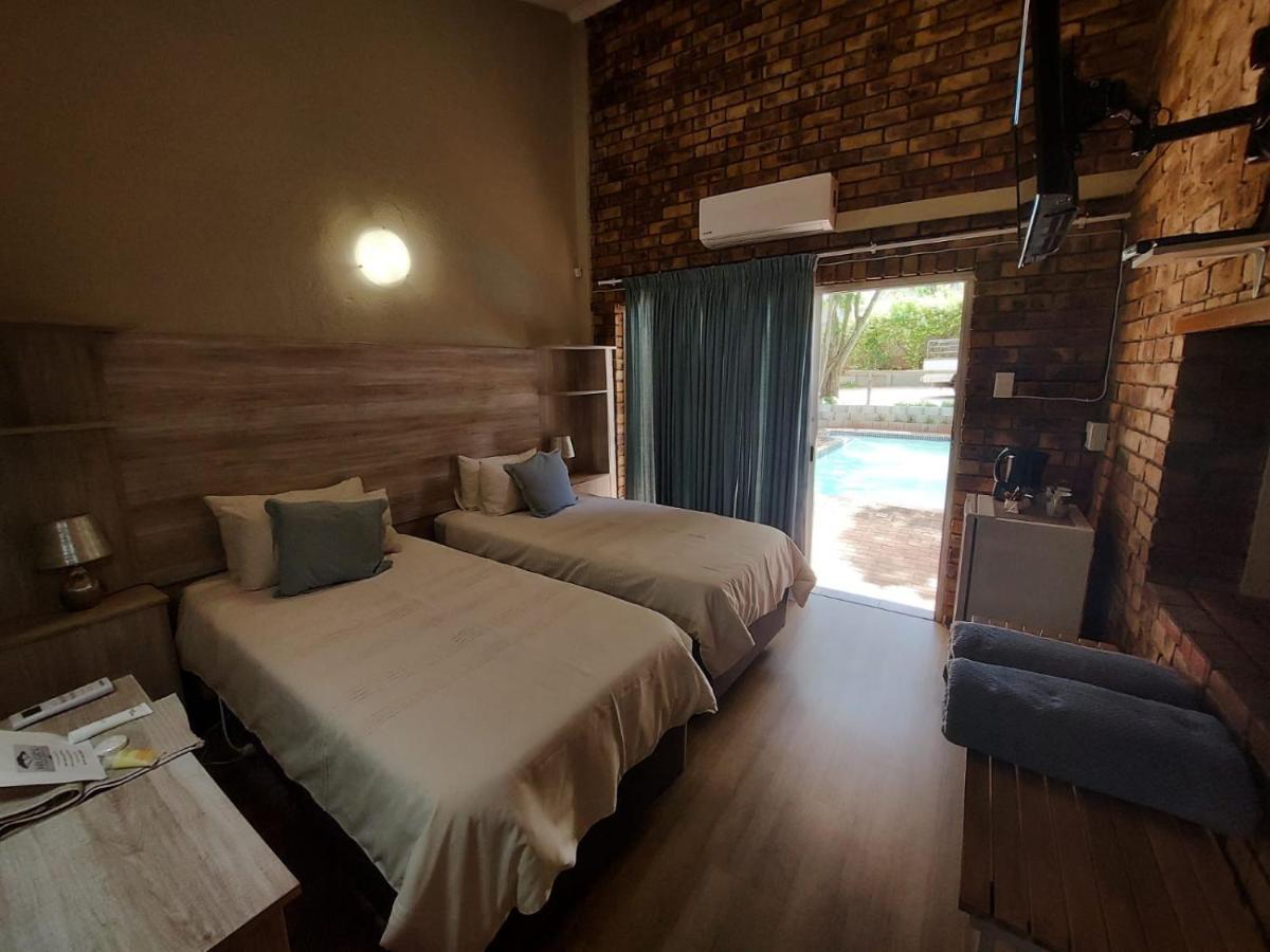 Kruger'S Guest House 白河 外观 照片