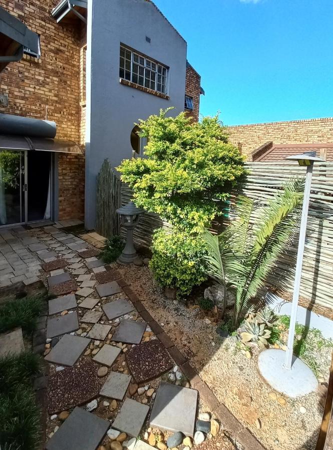 Kruger'S Guest House 白河 外观 照片