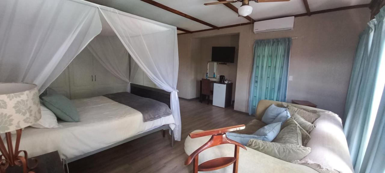 Kruger'S Guest House 白河 外观 照片